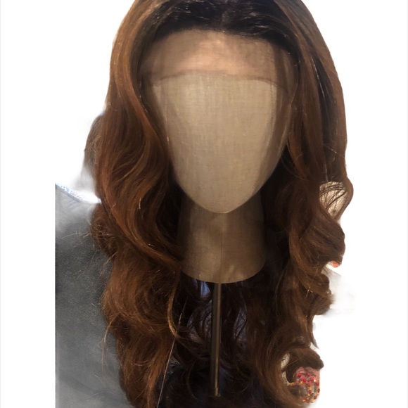 Wigs - Picture 5 of 6